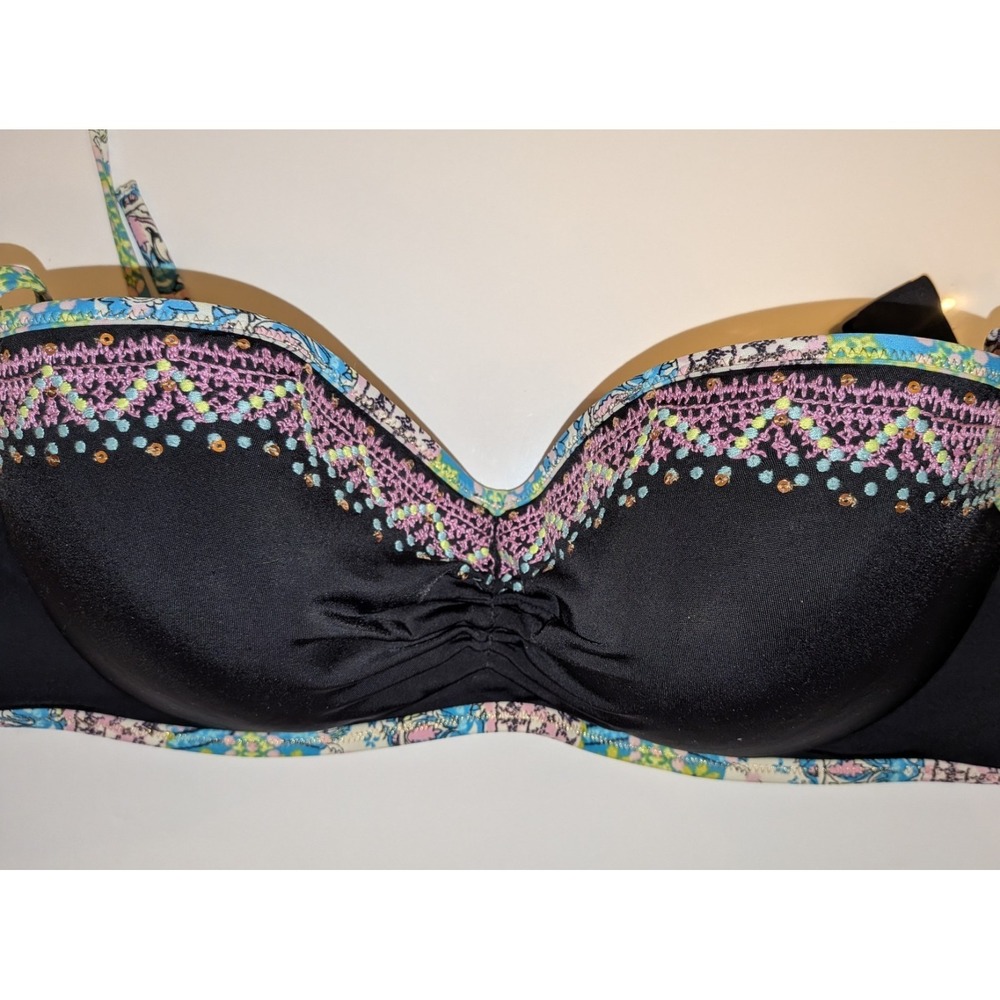 Victorias Secret 36D Bikini Top Boho Belly dance Padded Underwire Tribal NEW